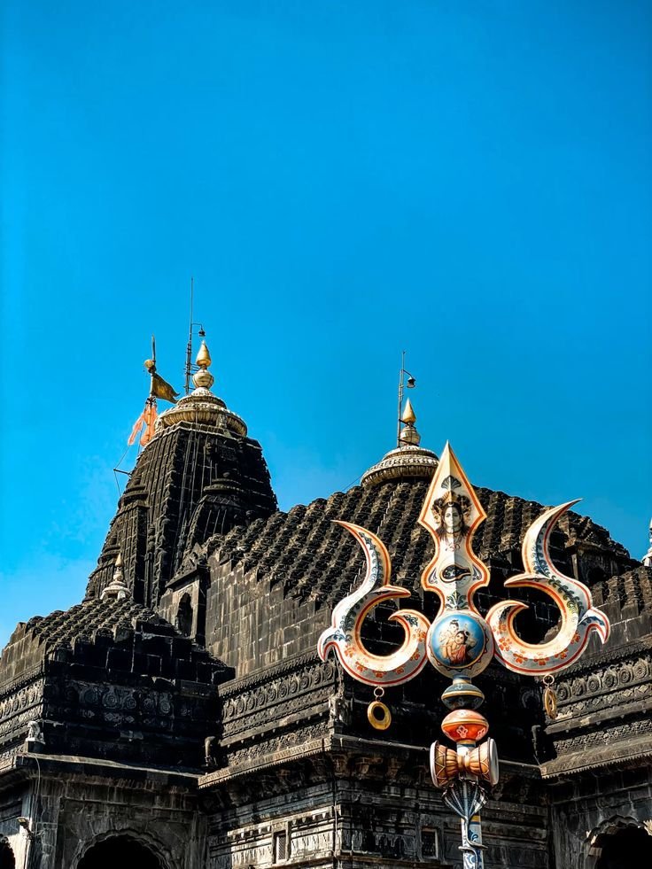 Nashik To 3 Jyotirling Darshan Cab