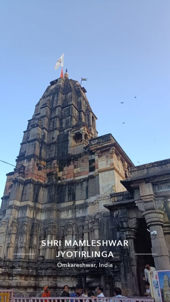Nashik To 3 Jyotirling Darshan Cab